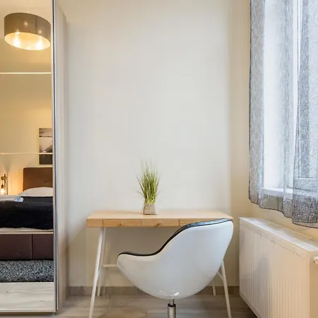 Appartamento Your 3-bdrm At Szimpla Kert Budapest