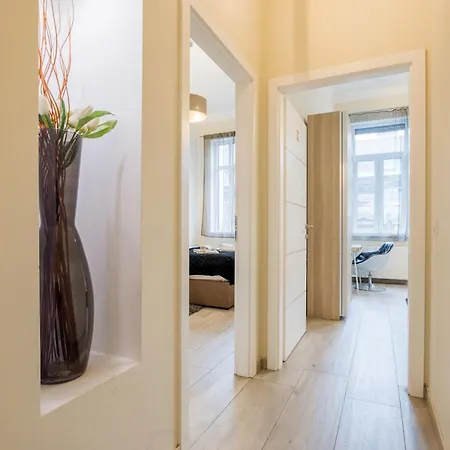 Your 3-bdrm At Szimpla Kert