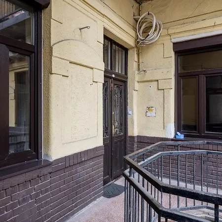 Daire Your 3-bdrm At Szimpla Kert *