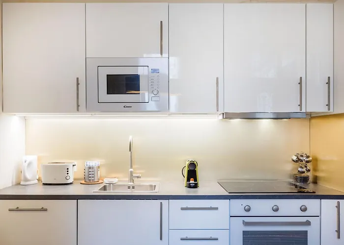 Your 3-bdrm At Szimpla Kert Apartman *