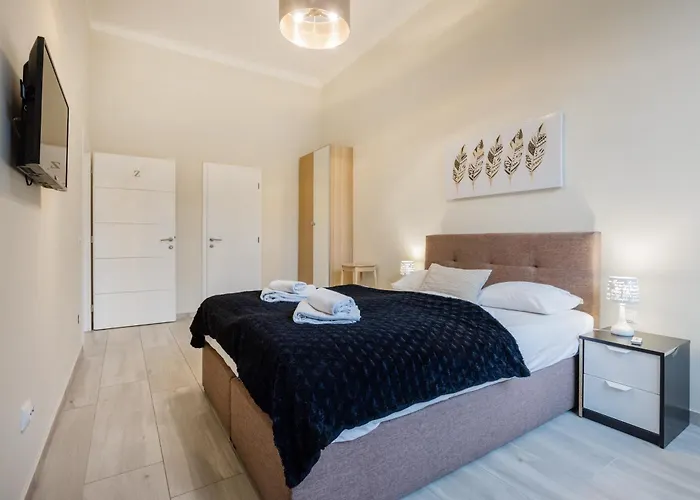 Your 3-bdrm At Szimpla Kert Apartman Budapest