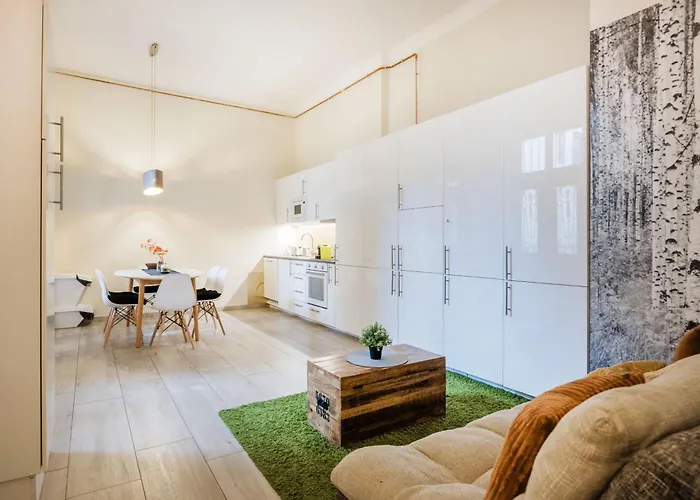 Apartment Your 3-bdrm At Szimpla Kert