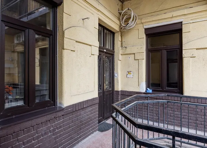 아파트 Your 3-bdrm At Szimpla Kert *