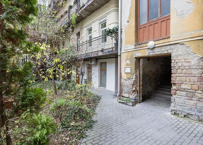아파트 Your 3-bdrm At Szimpla Kert 부다페스트